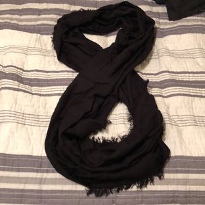 Black infinity scarf never worn